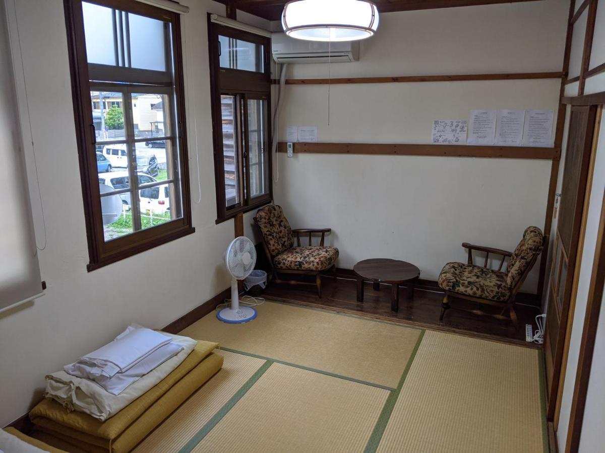 Guesthouse Tomaru Takayama  Eksteriør bilde